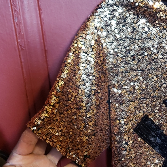 M/2 Multi Colour Sequin Short Sleeve Blouse - Picture 10 of 14